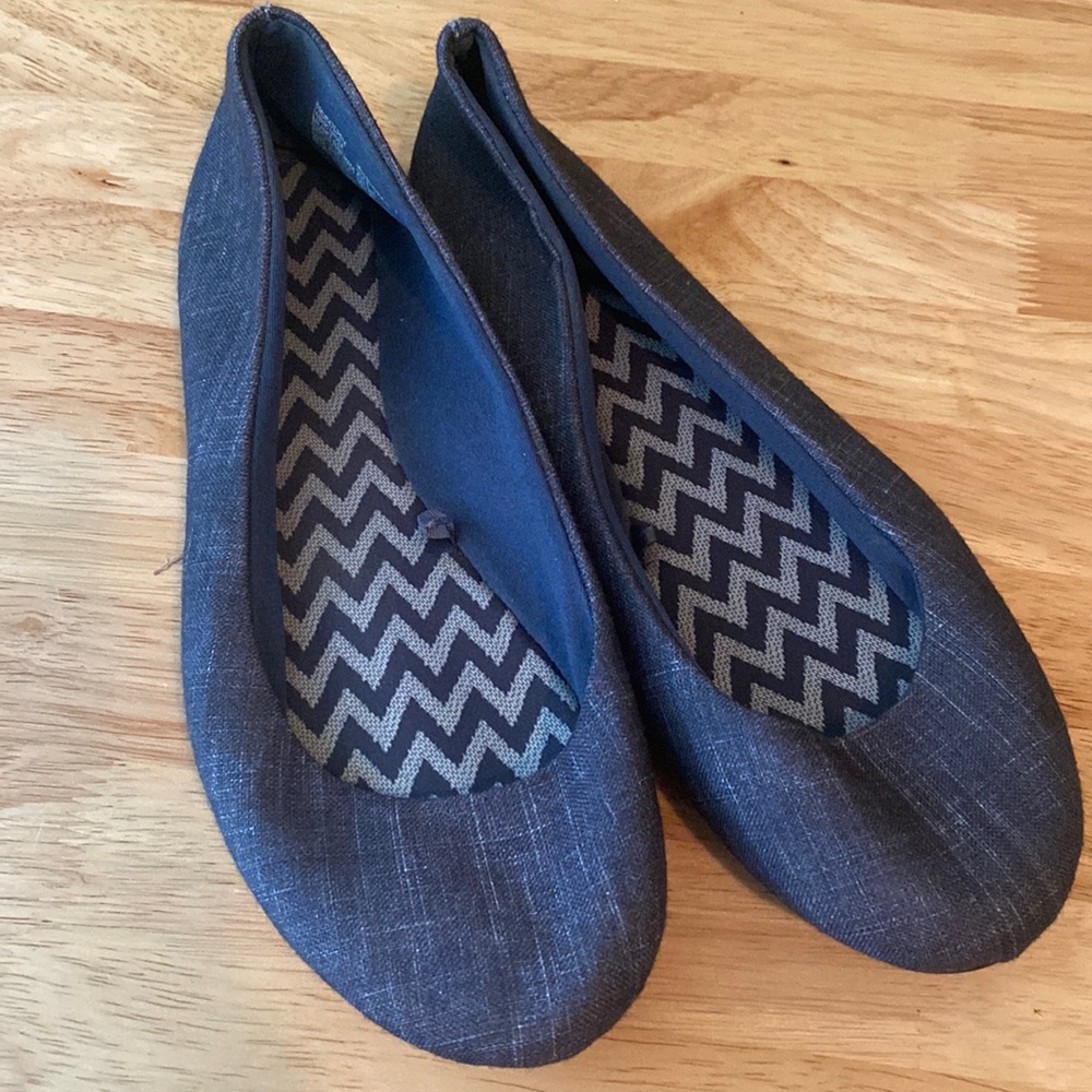 Stylish Blue Women's Flats